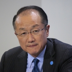 Pasaules Bankas prezidents Džims Jongs Kims iecelts amatā uz otru termiņu