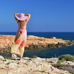 Kipras tūrisma nozares ienākumi pērn sasnieguši rekordaugstu līmeni